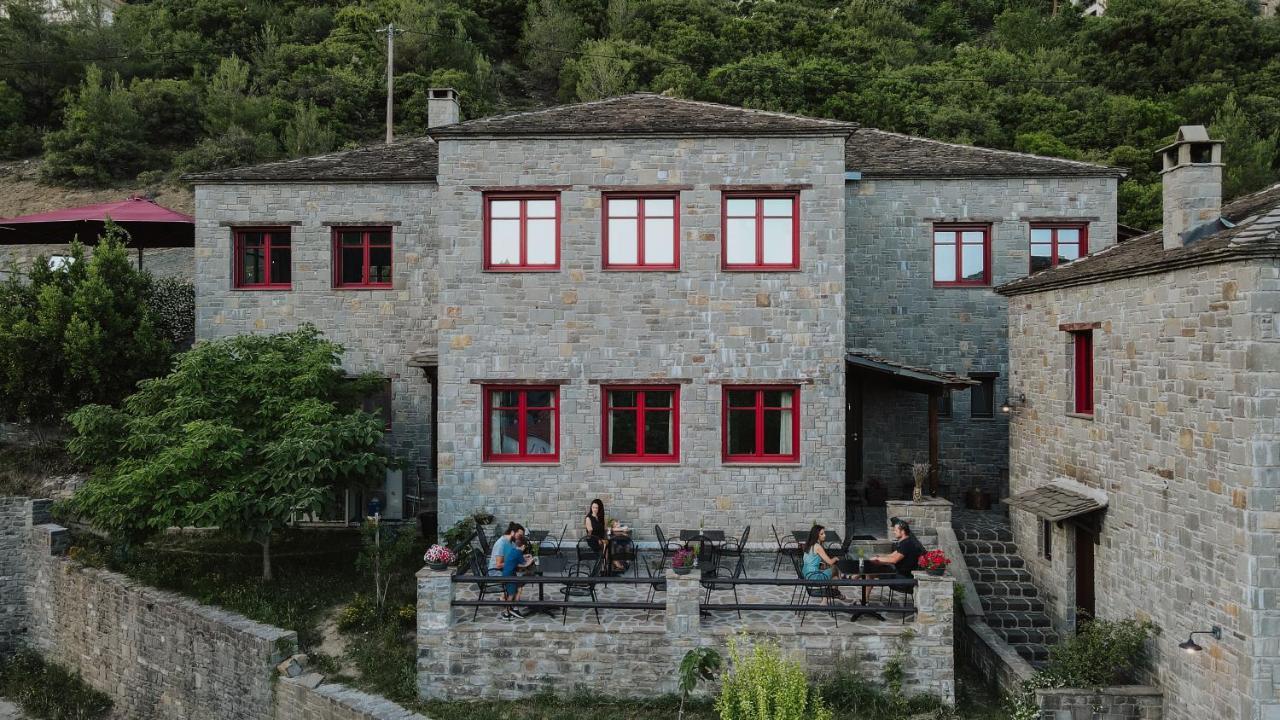 Otel Rouista Tzoumerka Vourgareli