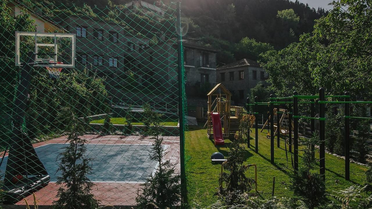 Hotel Rouista Tzoumerka 3*